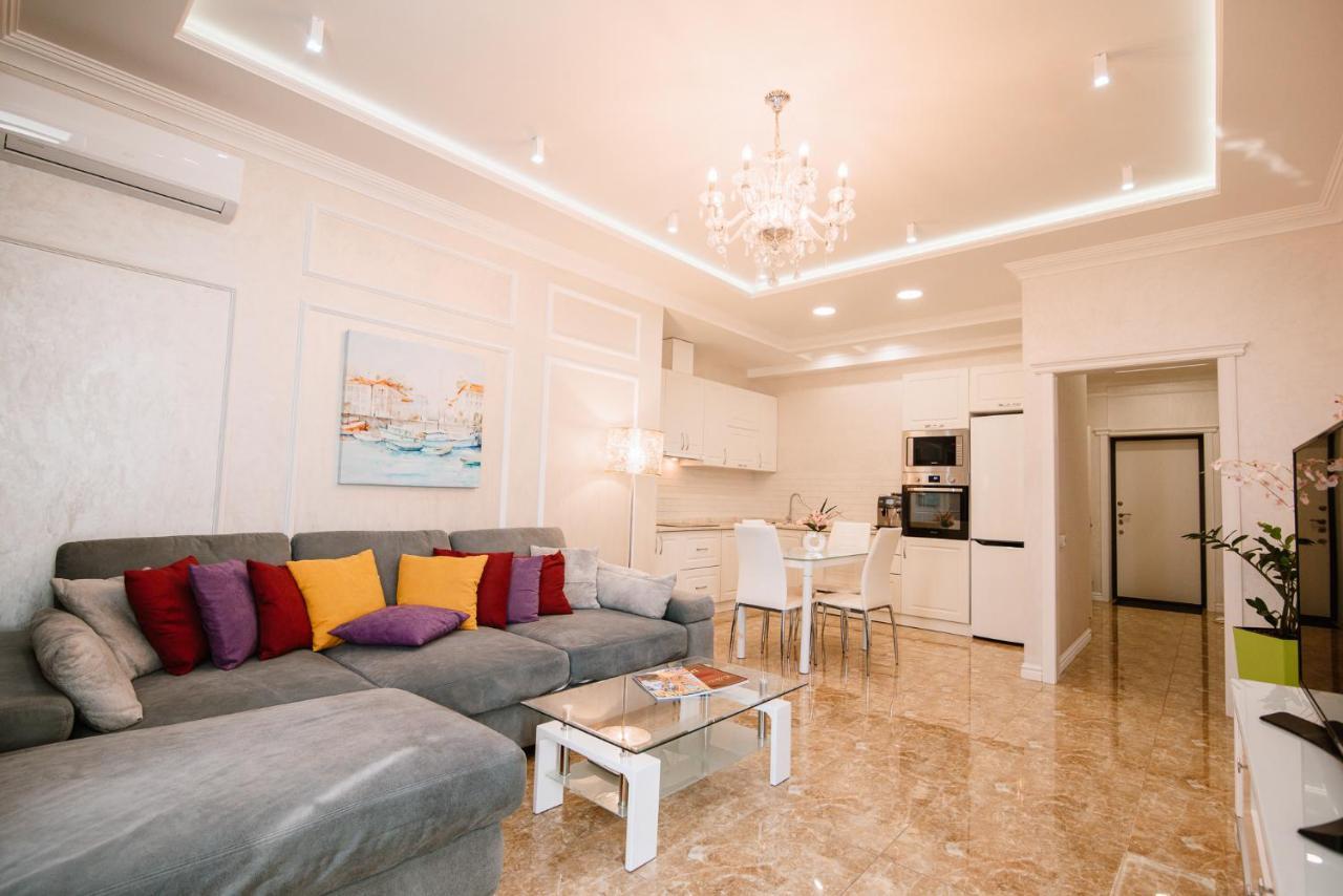 Luxury For Business & Pleasure Royal 1 Apartment เคียฟ ภายนอก รูปภาพ