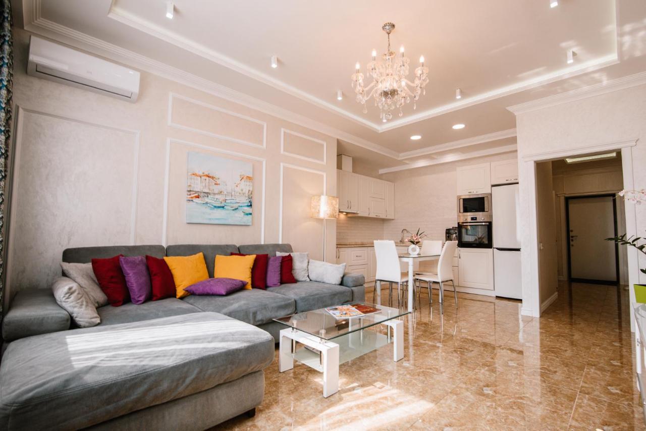 Luxury For Business & Pleasure Royal 1 Apartment เคียฟ ภายนอก รูปภาพ